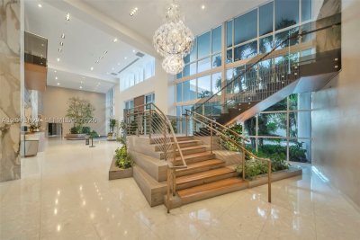 Comprar apartamento en Paramount Bay 708