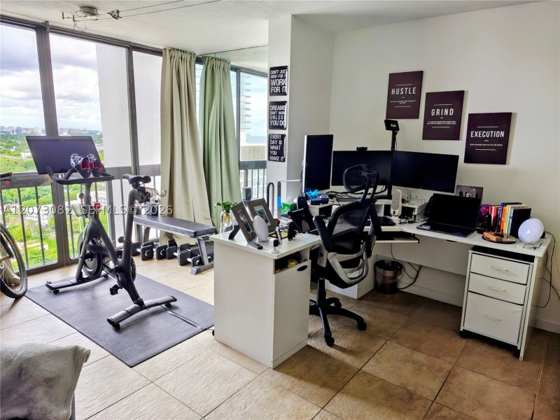 Condo for sale at Brickell Bay Club 2814