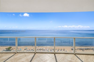 Apogee Beach Hollywood Apt #902