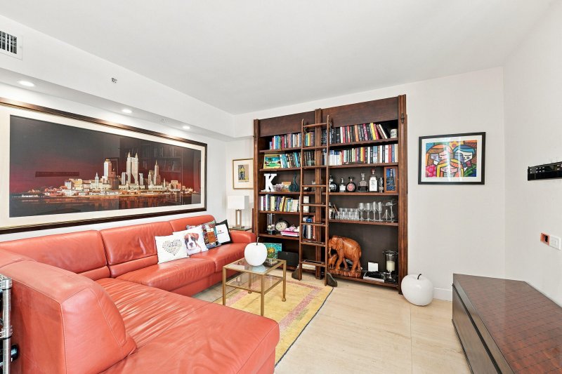 Condo for sale at Armitage Place 113