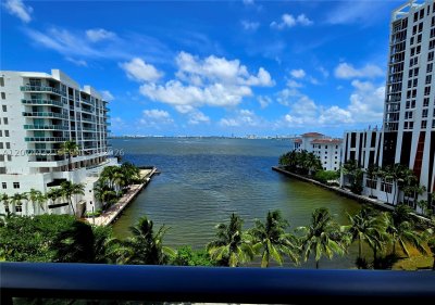 Icon Bay Apt #602
