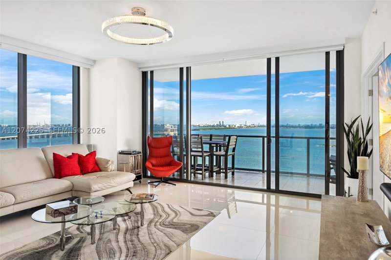 Condo for sale at Elysee Miami 2102