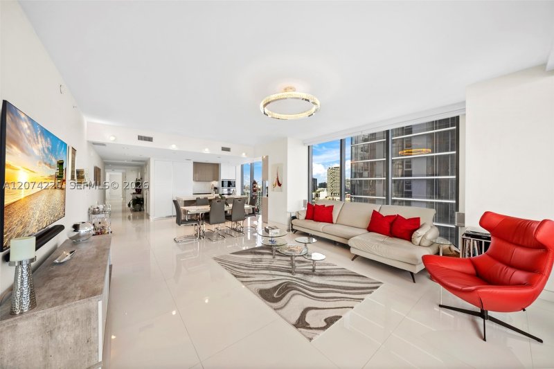 Condo for sale at Elysee Miami 2102