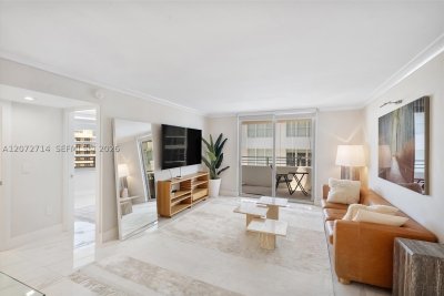 Oceanside Plaza Apt #16B