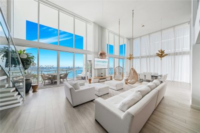 Comprar apartamento no Ten Museum Park 4602