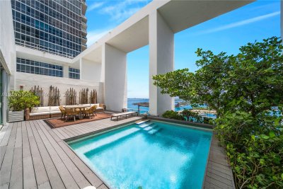 Comprar apartamento no Ten Museum Park 4602