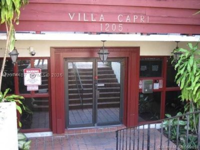 Aluguel de apartamento no Villa Capri 416
