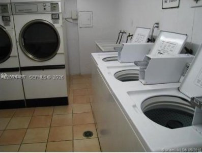 Aluguel de apartamento no Villa Capri 416