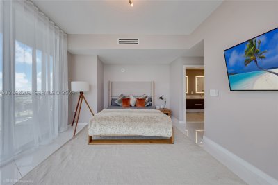 Alquiler de apartamento en Paramount Miami WorldCenter 3402
