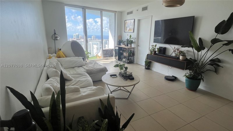 Apartment for rent at Latitude On The River 3702