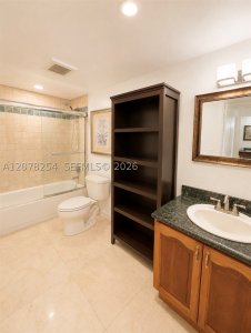 Aluguel de apartamento no Olympus Condo 1207