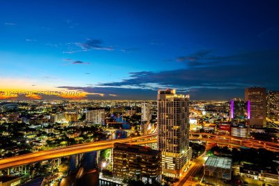 Comprar apartamento no Latitude On The River 3609