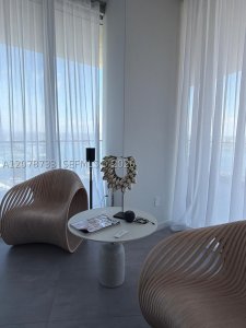 Aluguel de apartamento no Residences by Armani / Casa 2905