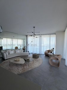 Aluguel de apartamento no Residences by Armani / Casa 2905