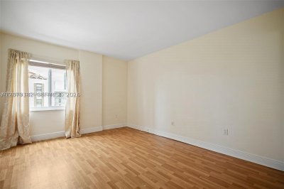 Comprar apartamento no Marbella Tower 505