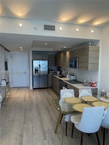 Aluguel de apartamento no Hyde Midtown 2005