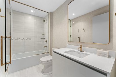Comprar apartamento no Mr. C Residences Tigertail Tower 302