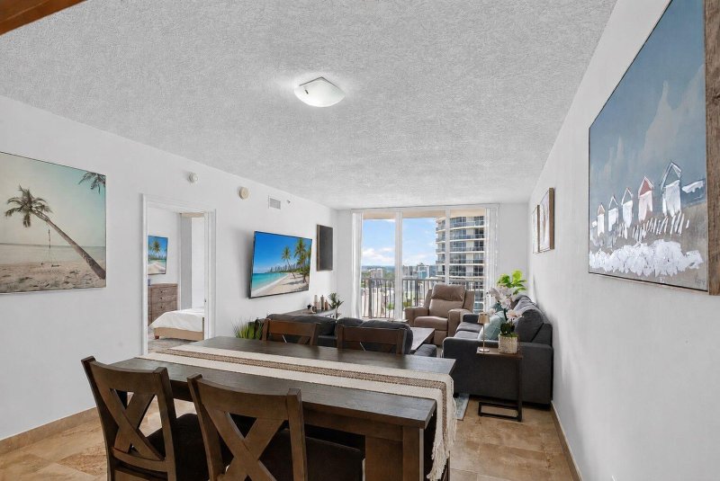 Condo for sale at Opera Tower 4109