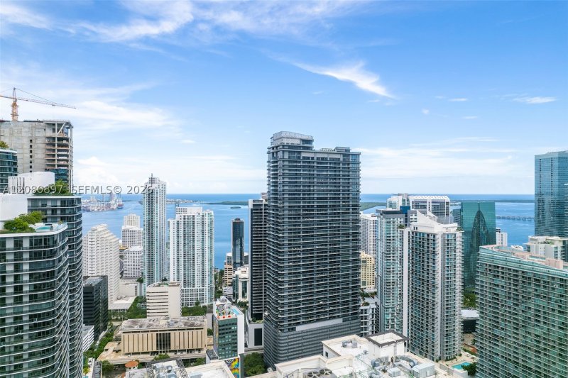 Apartment for rent at Brickell Flatiron PH5307