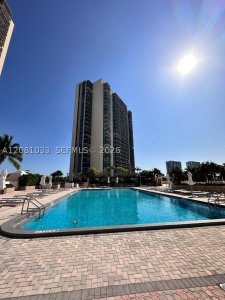 Aluguel de apartamento no Coronado I 2302