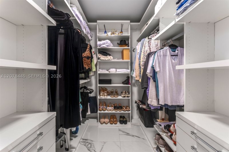 Condo for sale at Ritz Carlton Residences Sunny Isles 3803