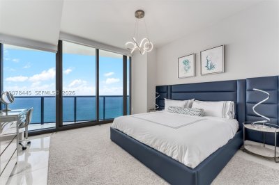 Comprar apartamento no Ritz Carlton Residences Sunny Isles 3803