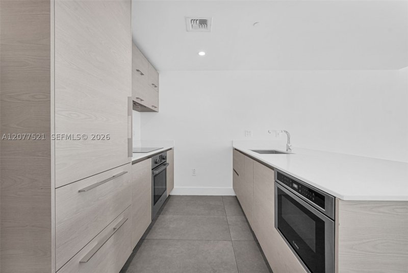 Condo for sale at Dua Miami - SLS Brickell Condo 2811