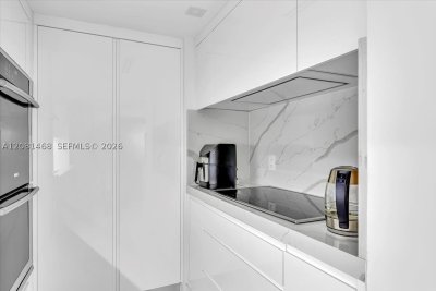 Comprar apartamento no Balmoral Condo 5U