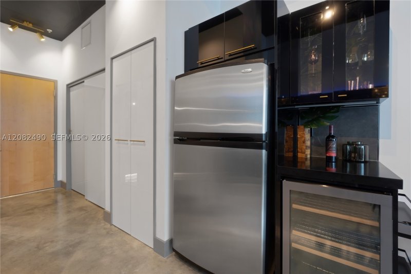 Property photo # 4