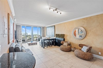 Property photo # 9