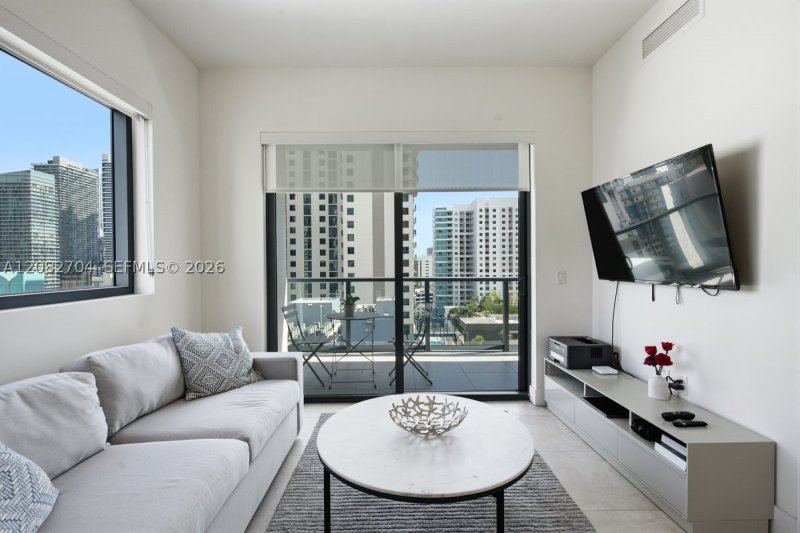 Aluguel de apartamento no Smart Brickell Residences 1501