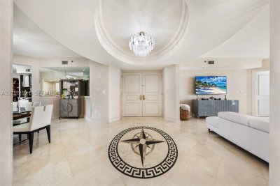 Aluguel de apartamento no Ocean One 706