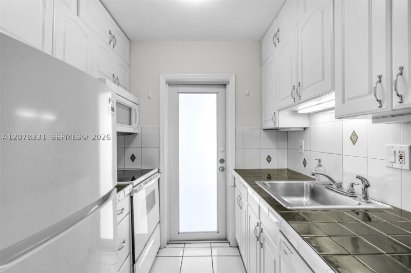 Apartment for rent at Cay Polynesia 309