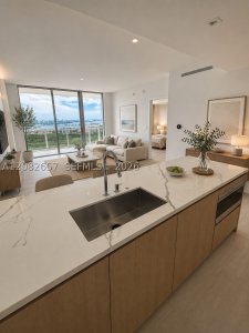 Comprar apartamento no One Park Tower by Turnberry 2703