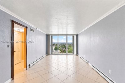 Comprar apartamento no Kennedy House 16B