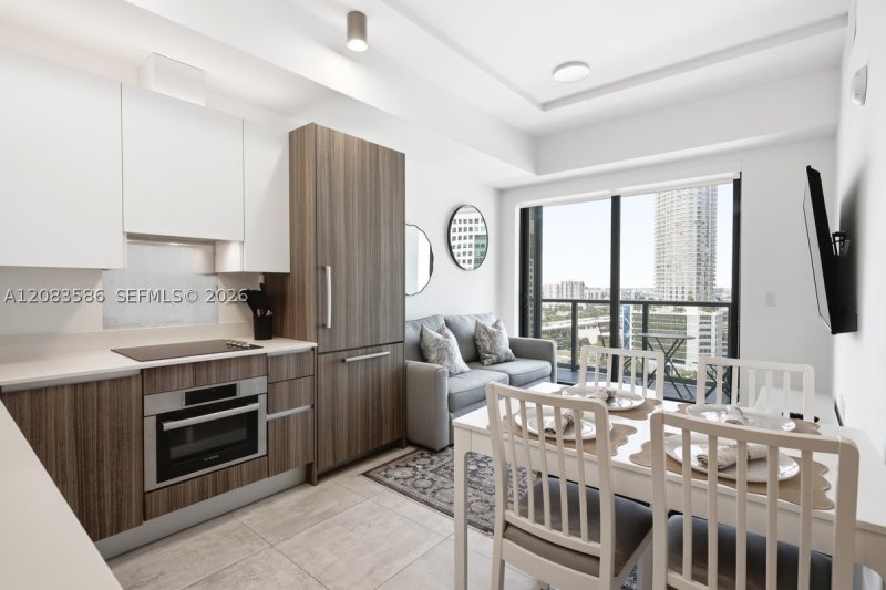 Condo for sale at Smart Brickell Residences 1704