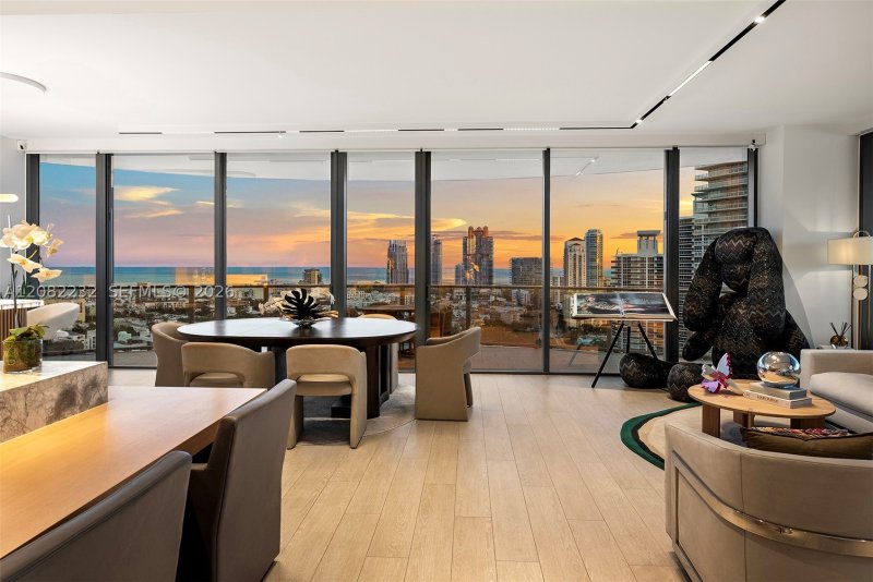 Condo for sale at Five Park Miami Beach 2318