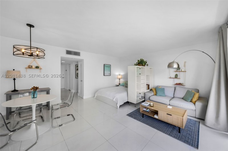 Property photo # 2