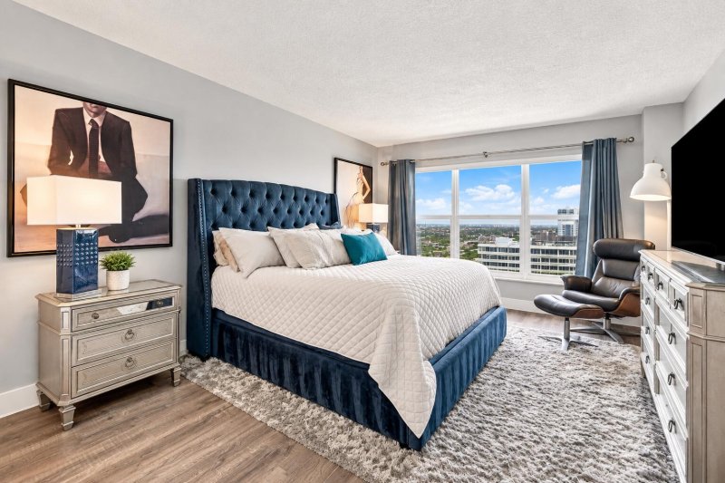 Condo for sale at Playa Del Mar 2415