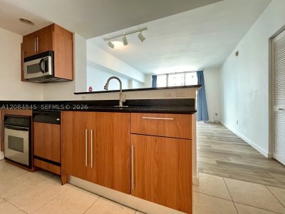 Aluguel de apartamento no One Miami West Tower 2506