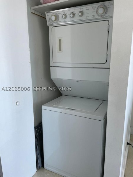 Apartment for rent at Uptown Marina Lofts 702