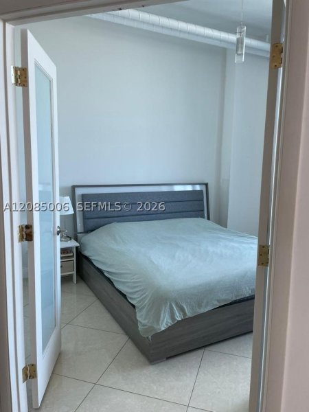 Apartment for rent at Uptown Marina Lofts 702