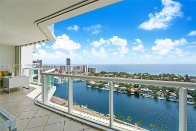Comprar apartamento no Atlantic Two at The Point 3004