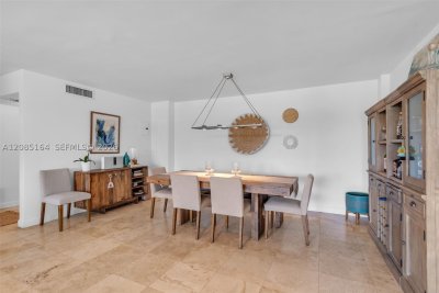 Aluguel de apartamento no Commodore Club South 310