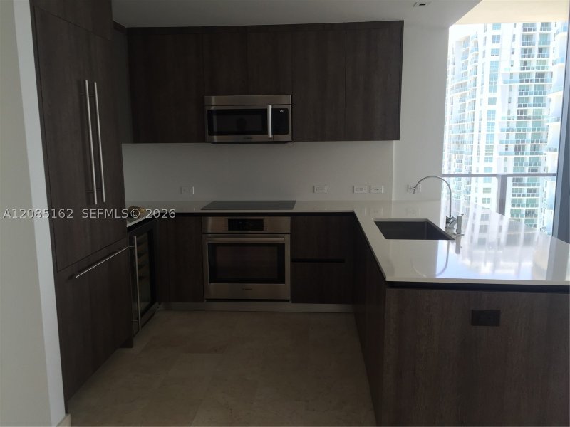 Apartment for rent at Brickell City Centre Reach 2202