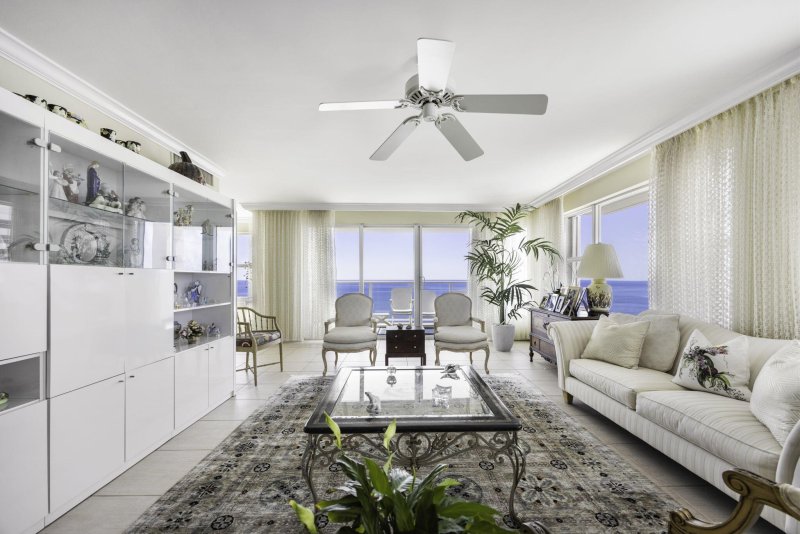 Condo for sale at Playa Del Mar 11H