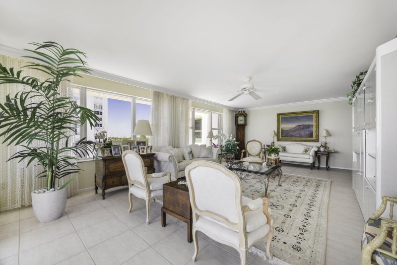 Condo for sale at Playa Del Mar 11H