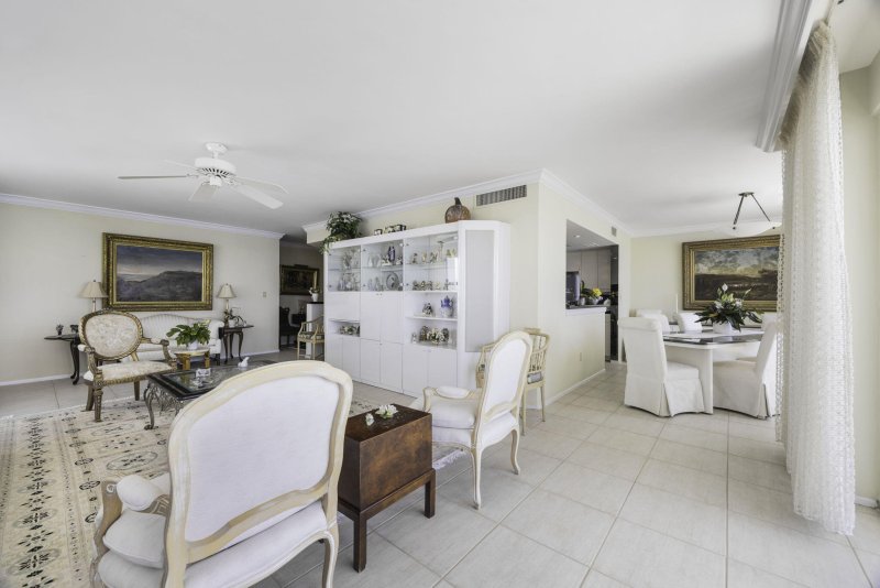 Condo for sale at Playa Del Mar 11H