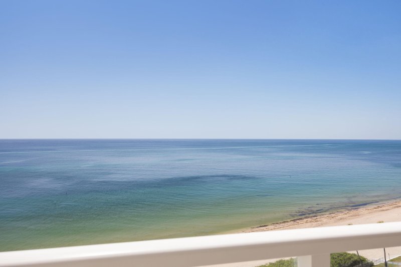 Condo for sale at Playa Del Mar 11H