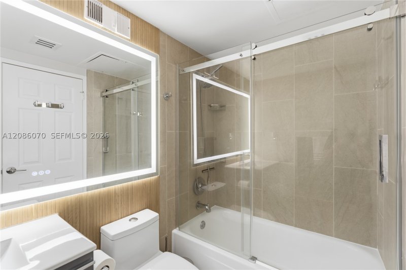 Apartment for rent at The Wave Condo 927 (availab